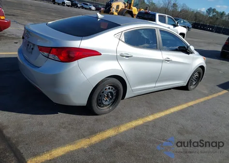 2013 Hyundai Elantra Gls/Limited from USA, damaged, VIN 5NPDH4AE9DH158597